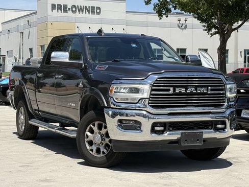 Used 2019 RAM 2500 Laramie AWD/4WD image 4