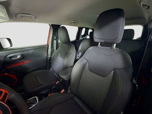 Used 2020 Jeep Renegade Sport image 13