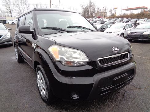 Used 2011 Kia Soul image 3