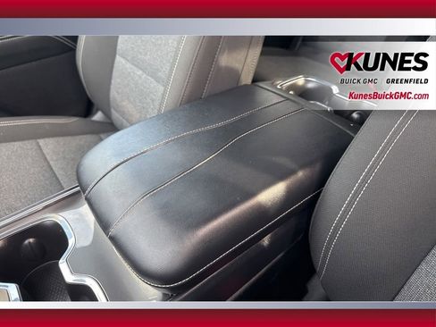 Used 2025 GMC Acadia Elevation AWD/4WD image 29