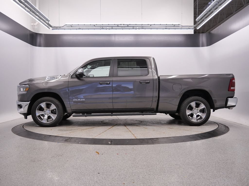 Used 2023 RAM 1500 Laramie AWD/4WD image 2