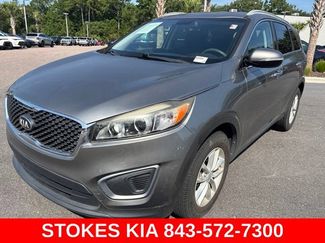 Used 2016 Kia Sorento FWD video 1
