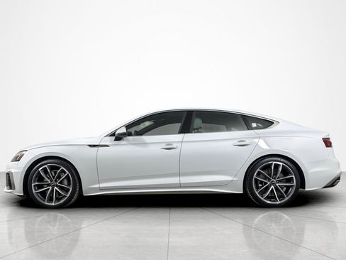 Used 2023 Audi A5 2.0T Premium w/ Convenience Package AWD/4WD image 2