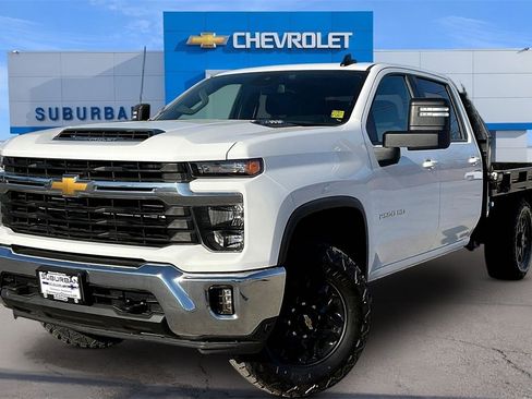 Used 2024 Chevrolet Silverado 2500 LT w/ Convenience Package image 1