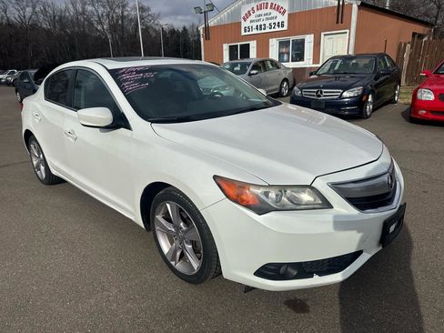 Used 2013 Acura ILX w/ Technology Package image 3