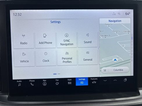 Used 2022 Ford Explorer Limited w/ Equipment Group 301A image 27