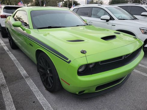 Used 2015 Dodge Challenger R/T Plus image 6