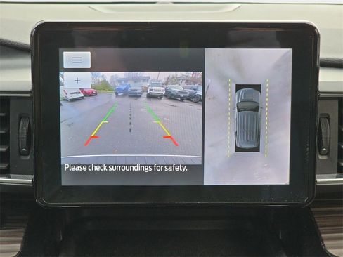 Used 2022 Ford Explorer Limited image 27