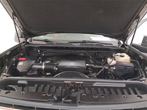 Used 2021 Chevrolet Silverado 2500 High Country w/ Safety Package II image 11