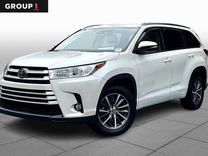 Used 2017 Toyota Highlander XLE