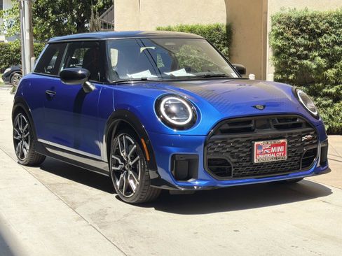 Used 2026 MINI Cooper S FWD image 2