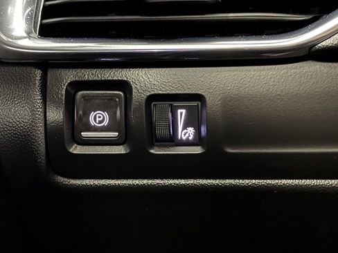 Used 2023 Cadillac XT4 Sport w/ Cold Weather Package image 13