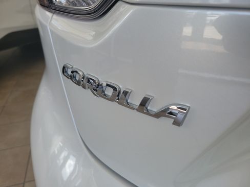 Used 2026 Toyota Corolla LE FWD image 9
