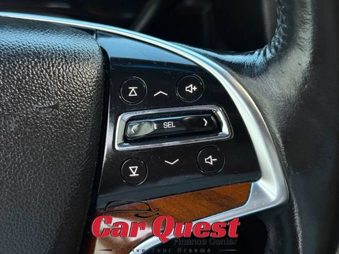 Used 2016 Cadillac Escalade Luxury AWD/4WD image 39