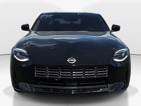 Used 2025 Nissan Z Sport w/ Floor Mat Package image 11