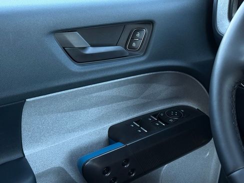 Used 2025 Ford Maverick XLT w/ XLT Luxury Package image 26