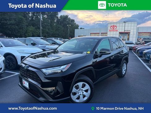 Certified 2025 Toyota RAV4 LE AWD/4WD image 1