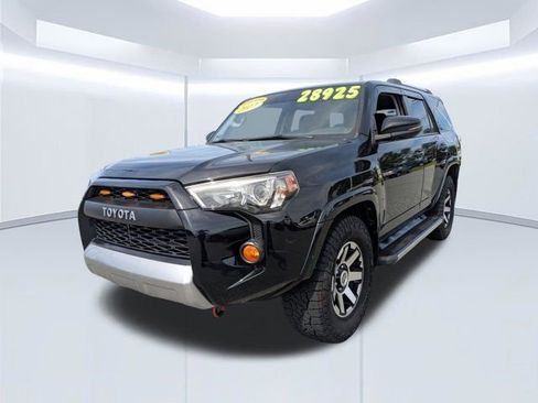 Used 2017 Toyota 4Runner SR5 Premium image 8