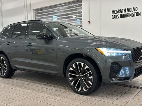 New 2026 Volvo XC60 B5 Ultra w/ Climate Package AWD/4WD image 3
