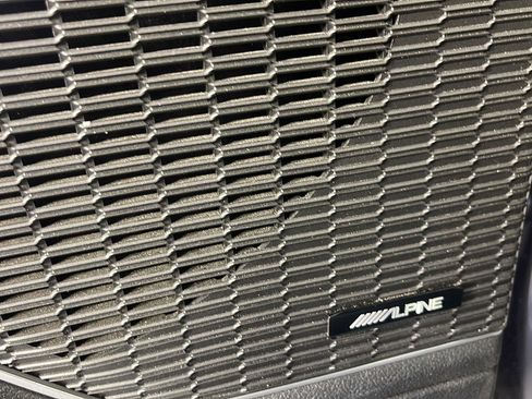 Used 2024 Jeep Grand Cherokee Limited 4xe w/ Luxury Tech Group II image 15