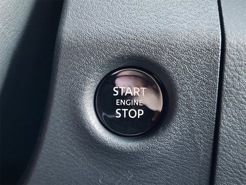 New 2026 Nissan Frontier PRO-4X w/ Tow Package image 16