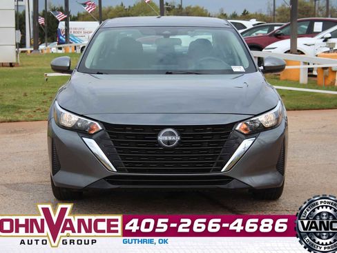 Used 2025 Nissan Sentra S FWD image 3