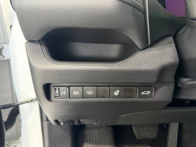 Used 2024 Toyota RAV4 XLE w/ Convenience Package AWD/4WD image 11