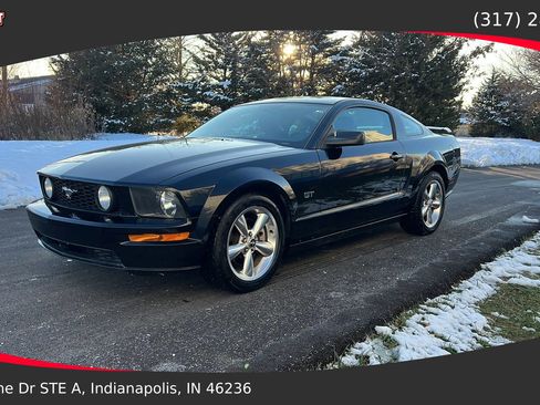Used 2006 Ford Mustang GT image 1