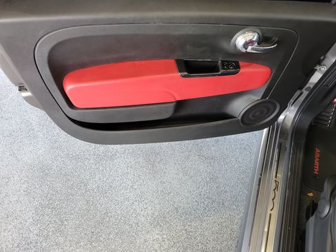 Used 2013 FIAT 500 Abarth w/ Beats Audio Pkg FWD image 14