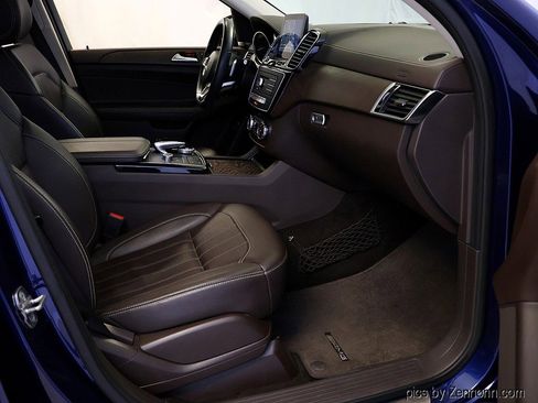 Used 2018 Mercedes-Benz GLE 43 AMG 4MATIC image 36