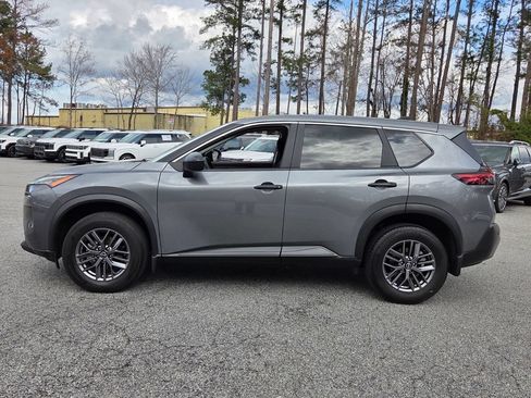 Used 2023 Nissan Rogue S AWD/4WD image 4