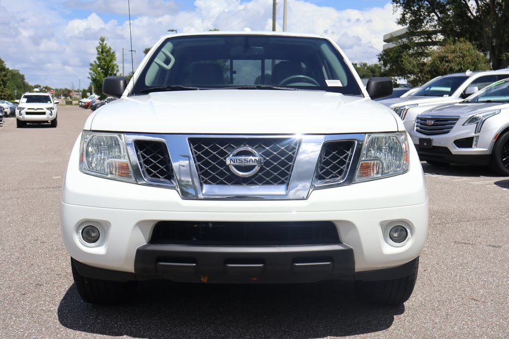 Used 2018 Nissan Frontier SV RWD image 3