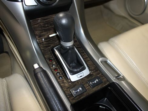 Used 2010 Acura TL FWD image 16