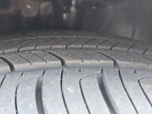 Used 2025 Honda CR-V EX-L image 21