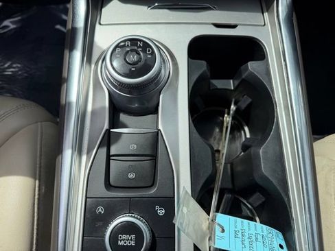 Used 2020 Ford Explorer Platinum w/ Premium Technology Package AWD/4WD image 29