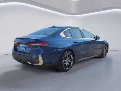 New 2026 BMW 530i xDrive image 4