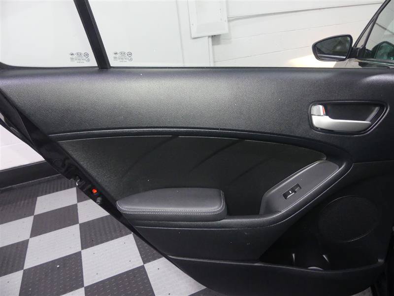 Used 2017 Kia Forte LX FWD image 23