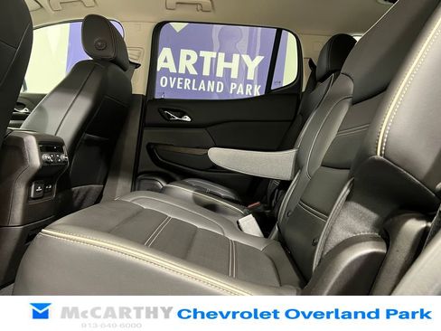 Used 2023 GMC Acadia Denali w/ Denali Technology Package AWD/4WD image 29