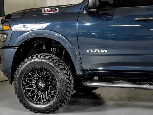 Used 2026 RAM 2500 Big Horn AWD/4WD image 13