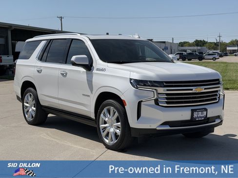 Certified 2023 Chevrolet Tahoe High Country AWD/4WD image 2