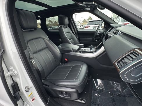 Used 2022 Land Rover Range Rover Sport HSE Silver Edition image 27