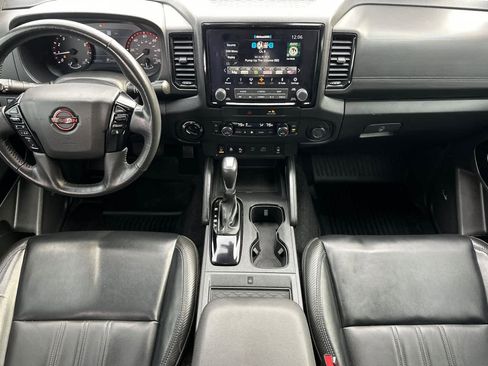 Used 2022 Nissan Frontier PRO-4X w/ Pro-4X Premium Package image 3