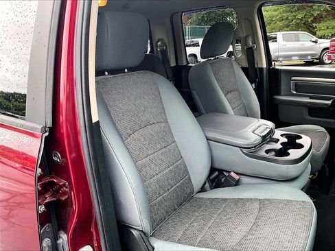 Used 2018 RAM 1500 Big Horn AWD/4WD image 11