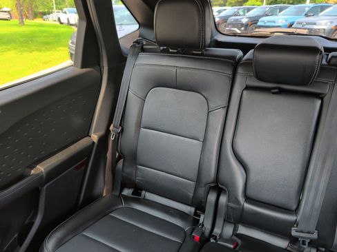Used 2020 Ford Escape Titanium AWD/4WD image 12