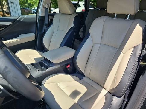 Used 2023 Subaru Outback Limited AWD/4WD image 16