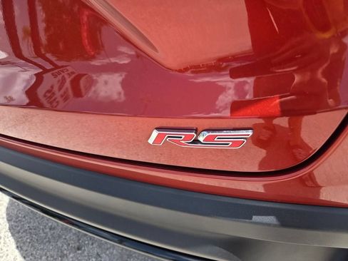 Used 2024 Chevrolet Trax RS w/ Sunroof Package FWD image 13