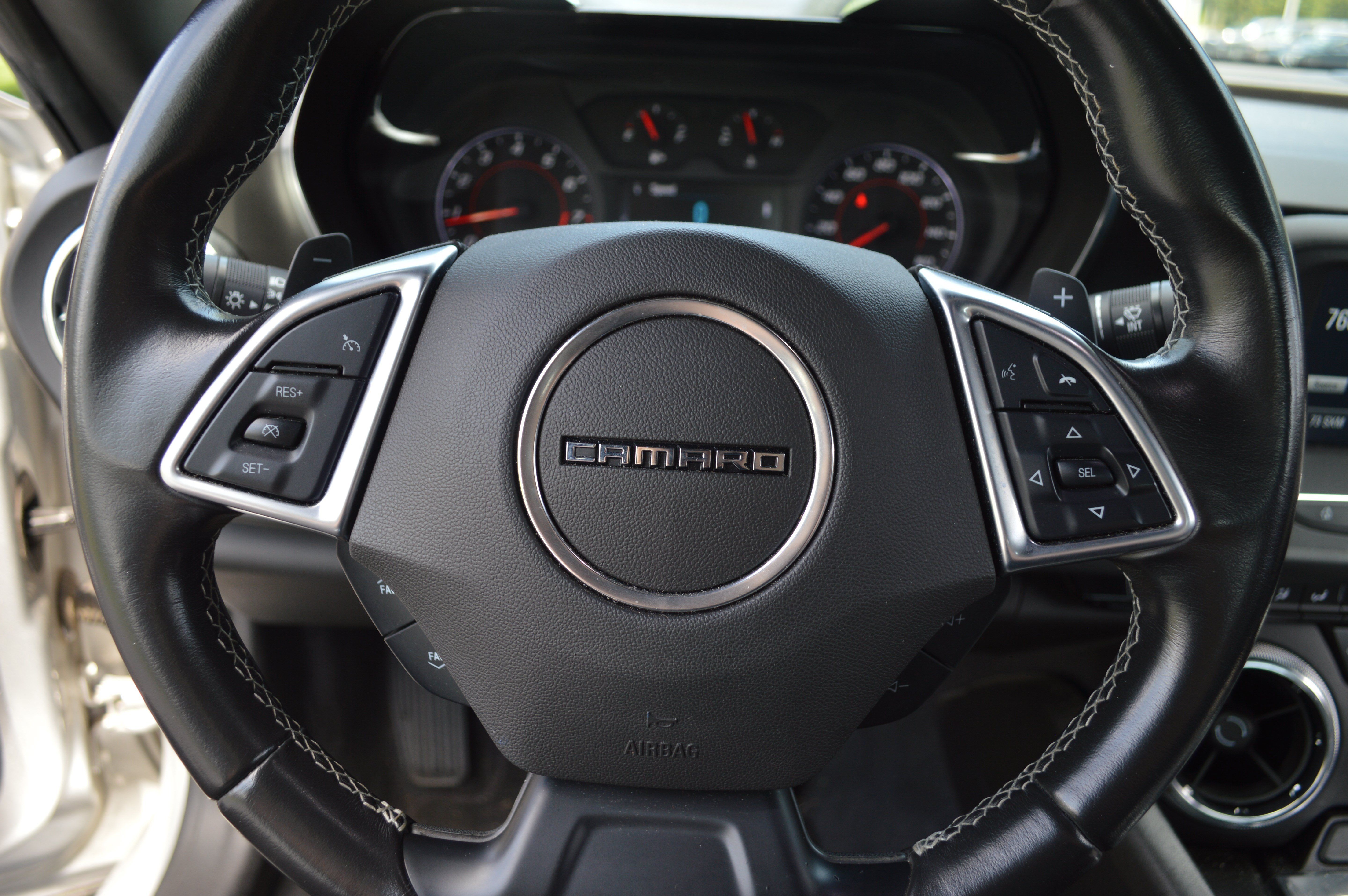 Used 2018 Chevrolet Camaro LT RWD image 13