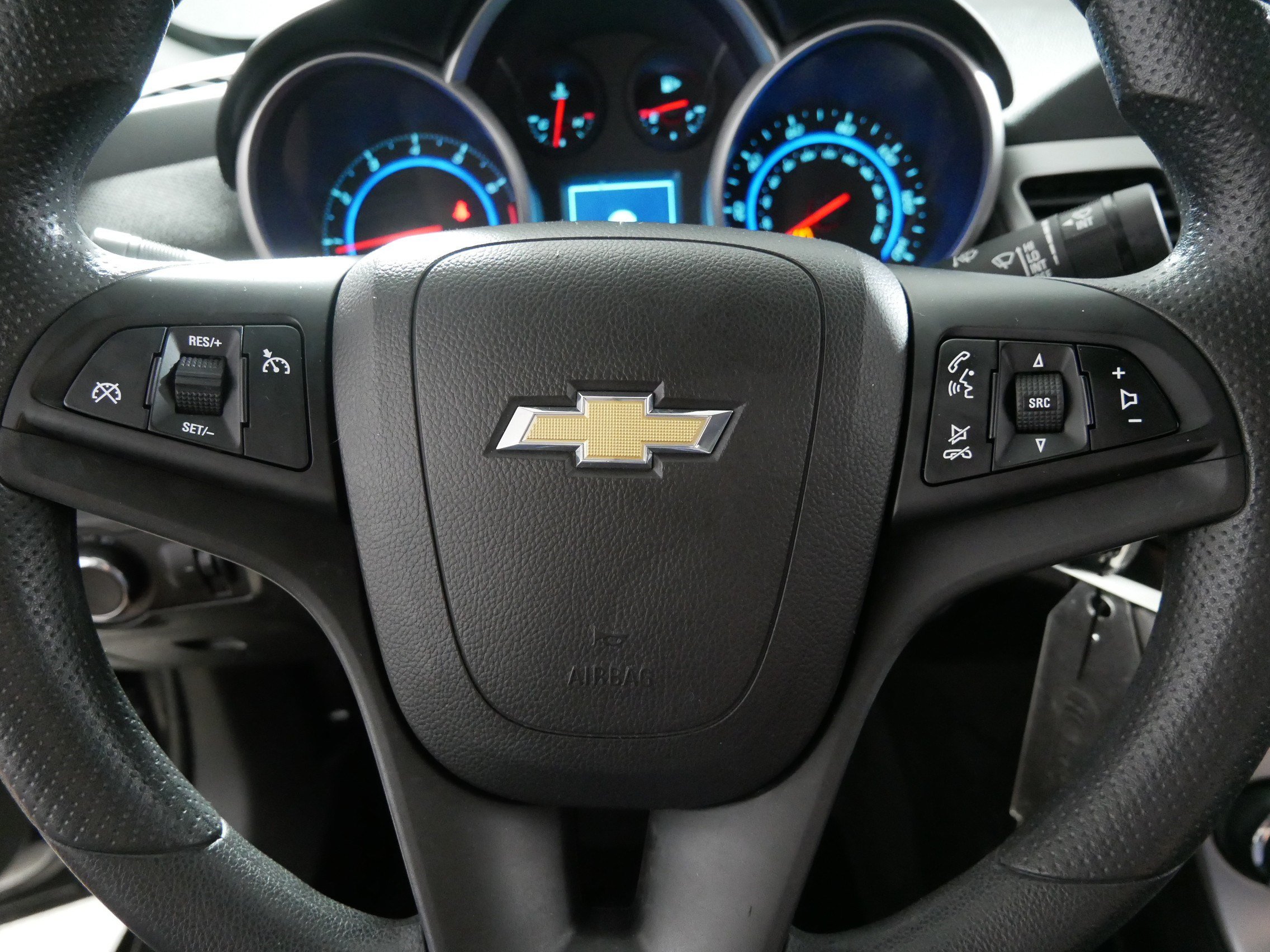 Used 2016 Chevrolet Cruze LT FWD image 25
