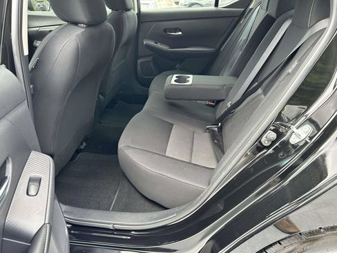 Used 2022 Nissan Sentra SV w/ Trunk Package FWD image 11