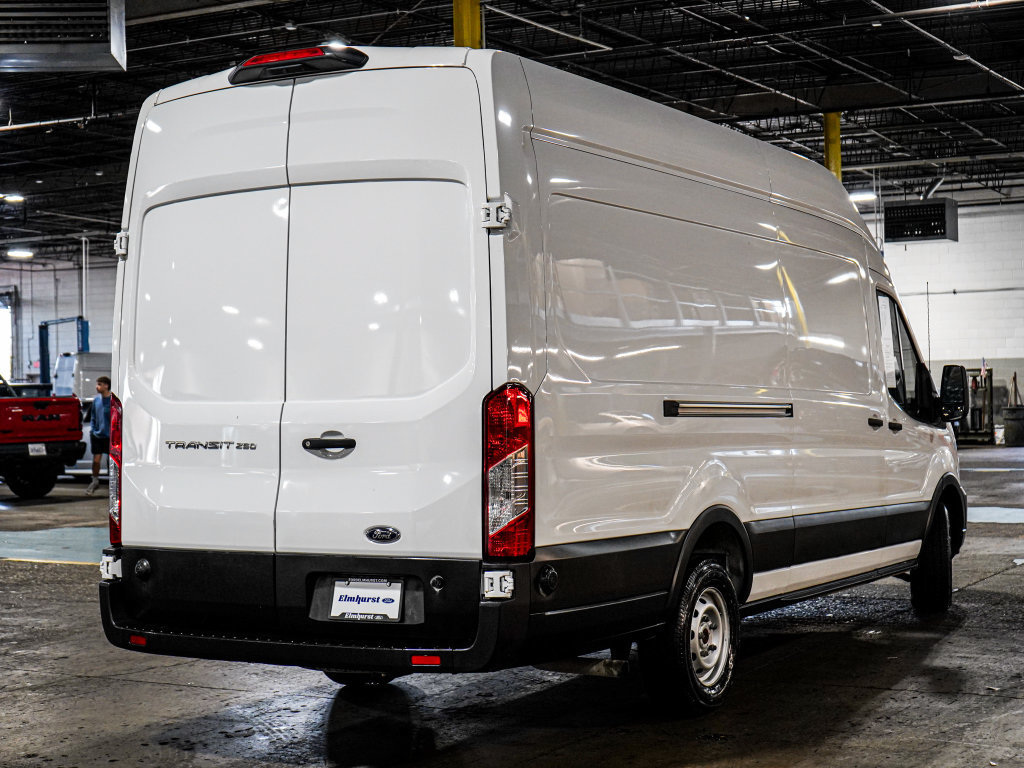 Used 2025 Ford Transit 250 148 High Roof Extended w/ Load Area Protection Package RWD image 7